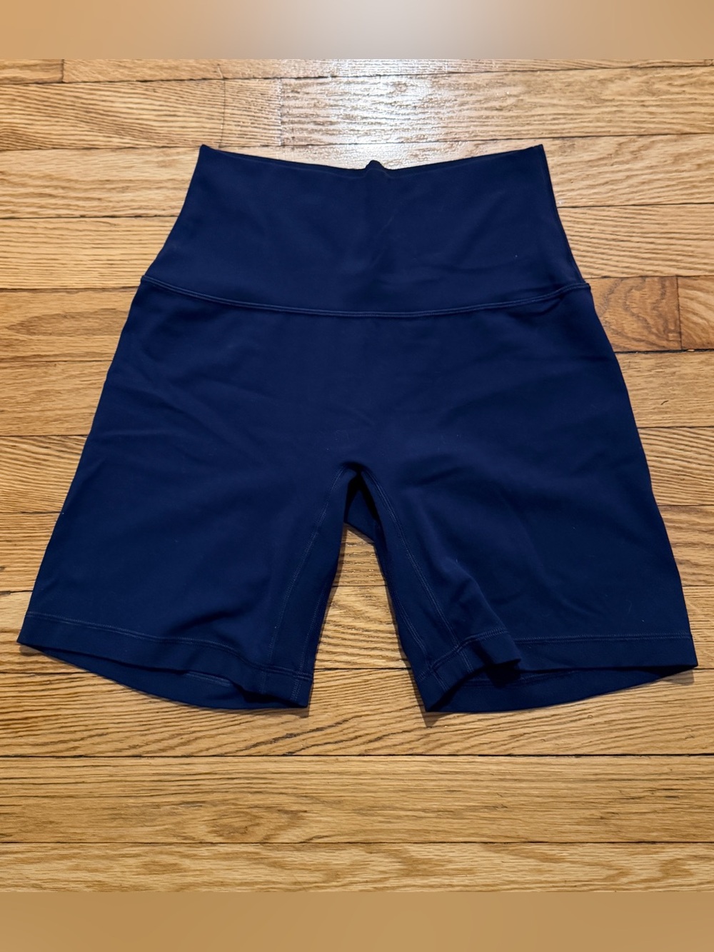 Aritzia Golden Navy High-Rise Biker Shorts Size 8